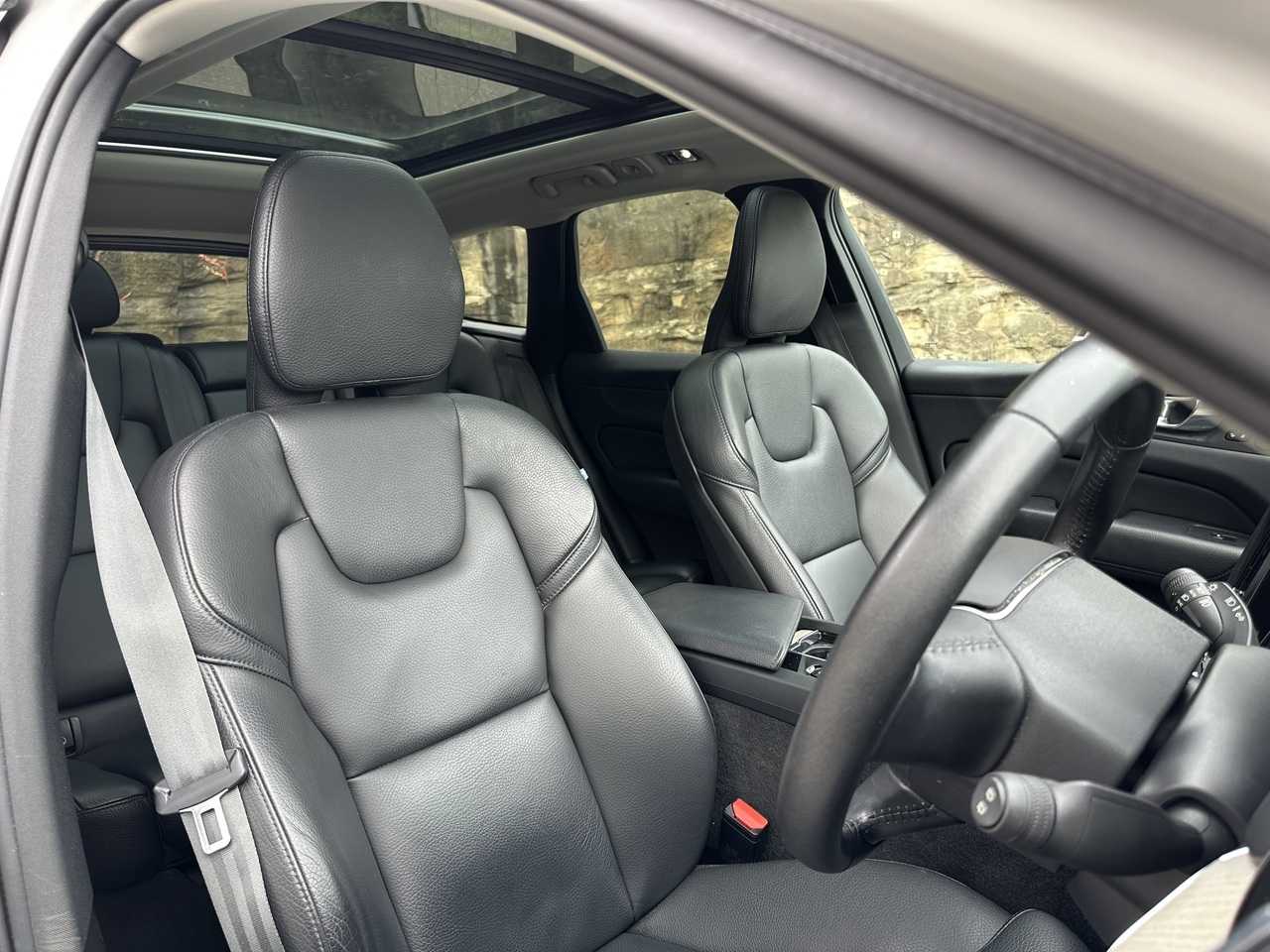 Volvo  UZ MY21 T5 AWD Inscription