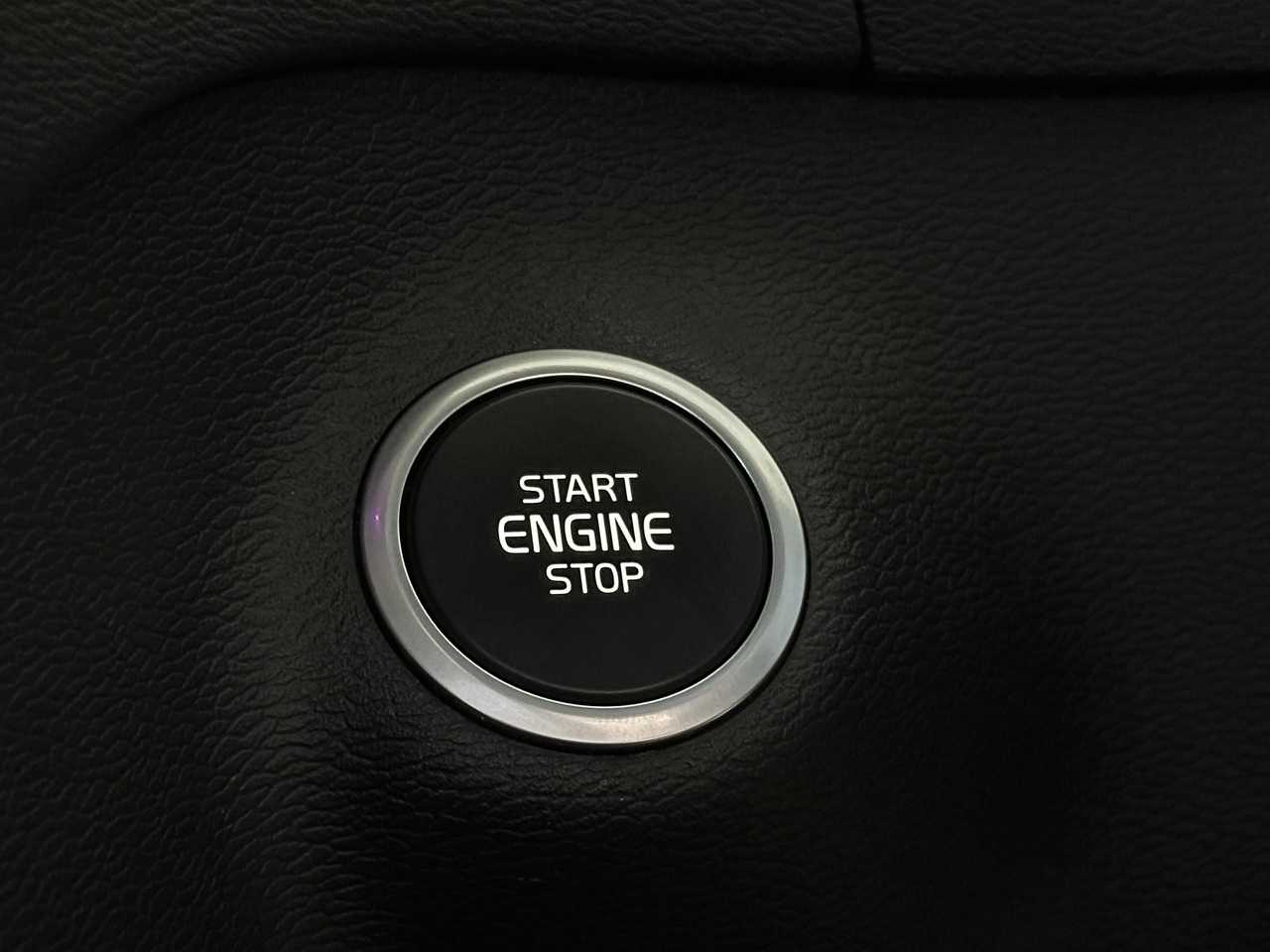 Volvo  XC40 Inscription, T4 Petrol AWD (140 kW)