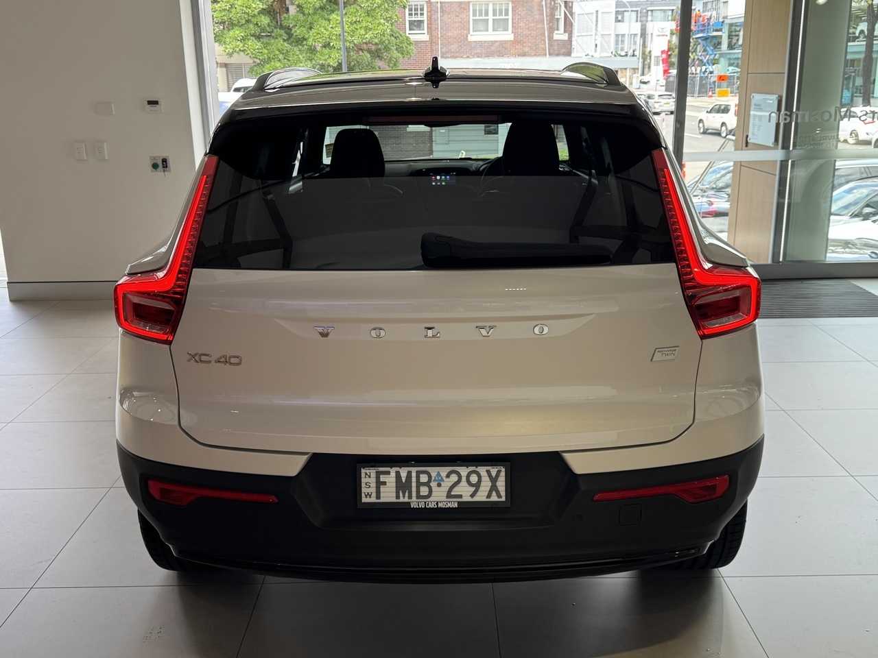 Volvo  XC40 Recharge Ultimate, Twin Motor, Electric