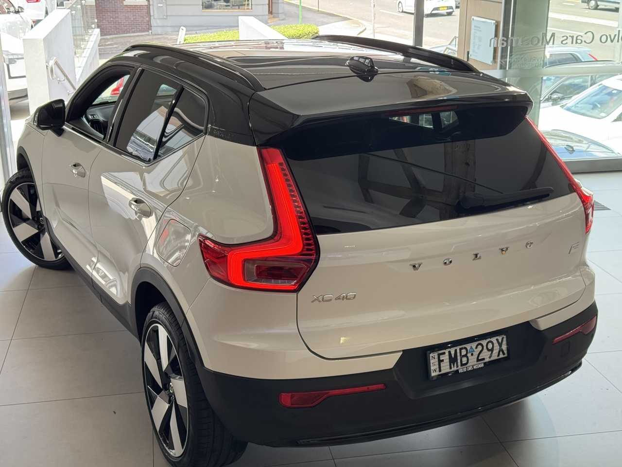 Volvo  XC40 Recharge Ultimate, Twin Motor, Electric