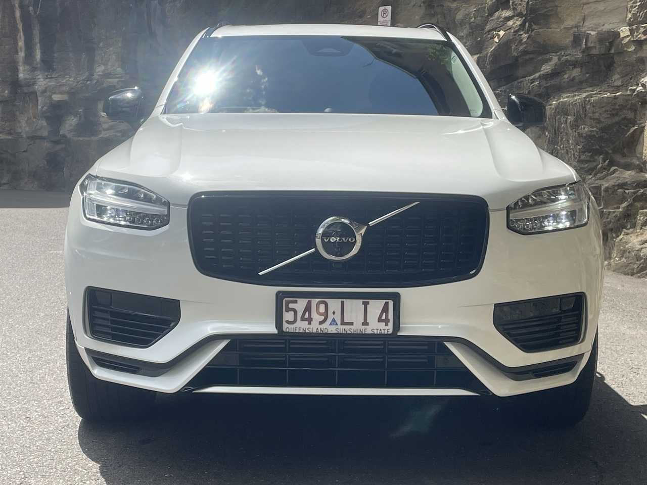 Volvo  XC90 Recharge Ultimate, T8 AWD Plug-in hybrid, Electric/Petrol, Dark, 7 Seats