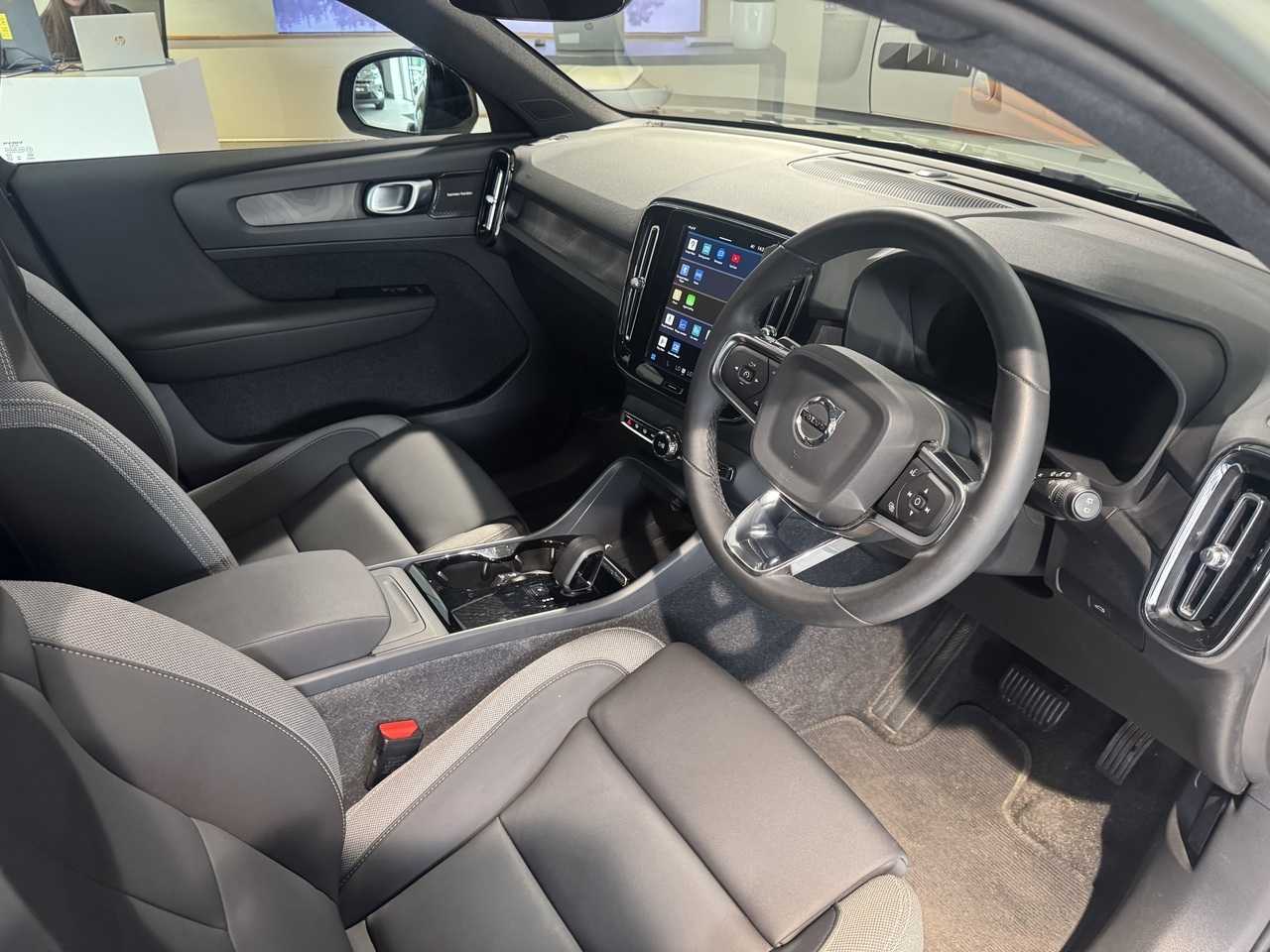 Volvo  XC40 Recharge Ultimate, Twin Motor, Electric