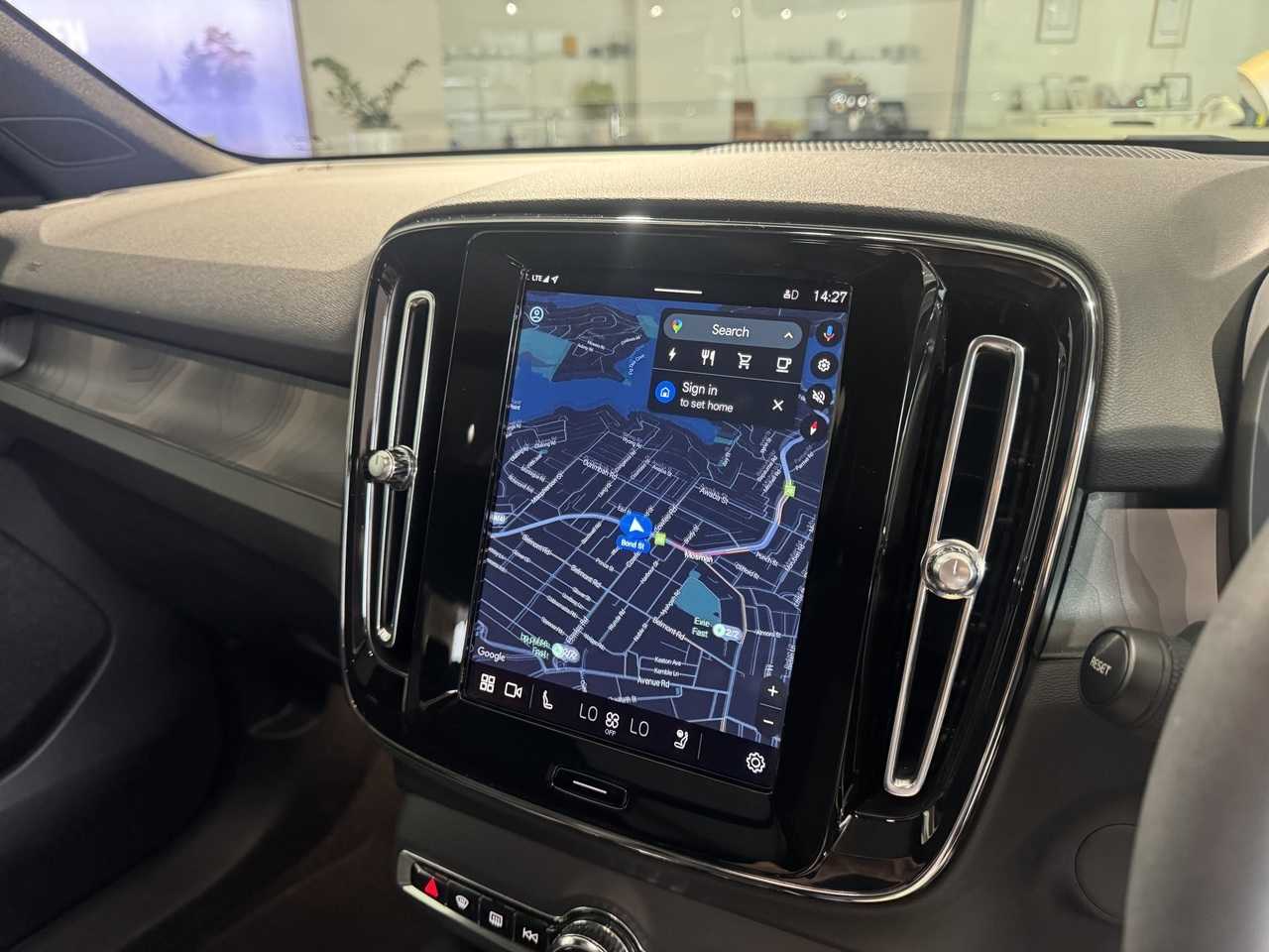 Volvo  XC40 Recharge Ultimate, Twin Motor, Electric