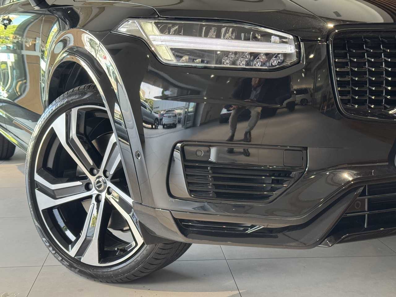 Volvo  XC90 Ultra, T8 AWD Plug-in hybrid, Electric/Petrol, Dark, 7 Seats