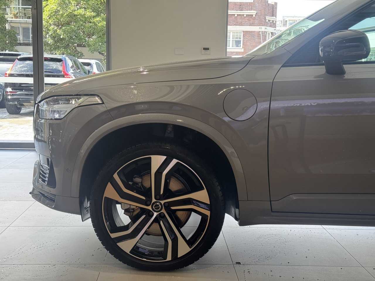Volvo  XC90 Ultra, T8 AWD Plug-in hybrid, Electric/Petrol, Dark, 7 Seats