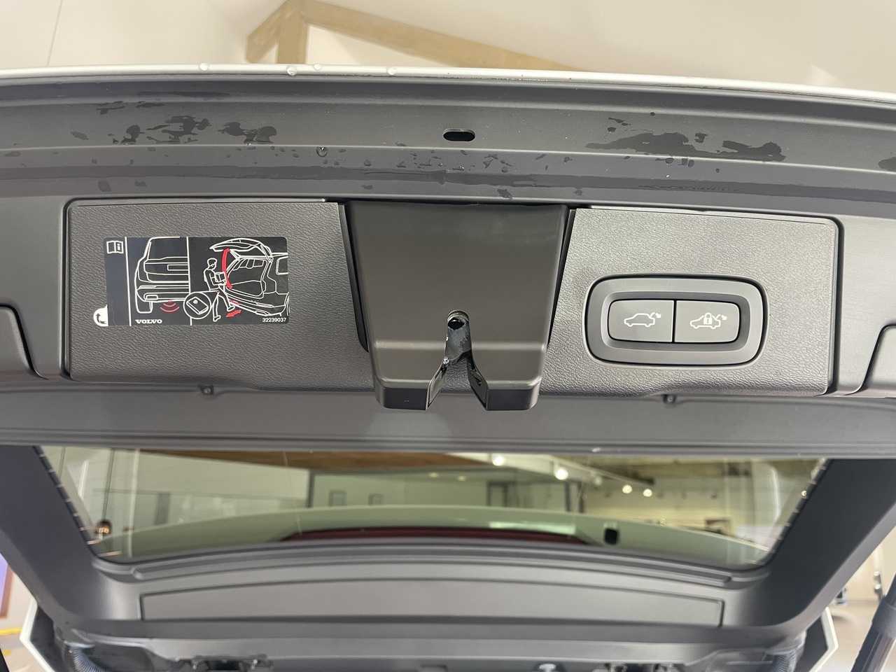 Volvo  XC60 T5 Inscription AWD
