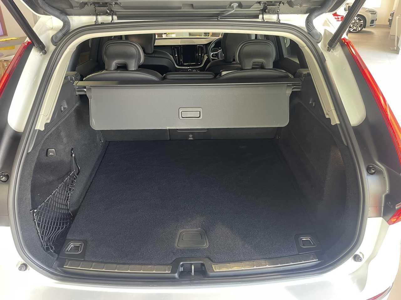 Volvo  XC60 T5 Inscription AWD
