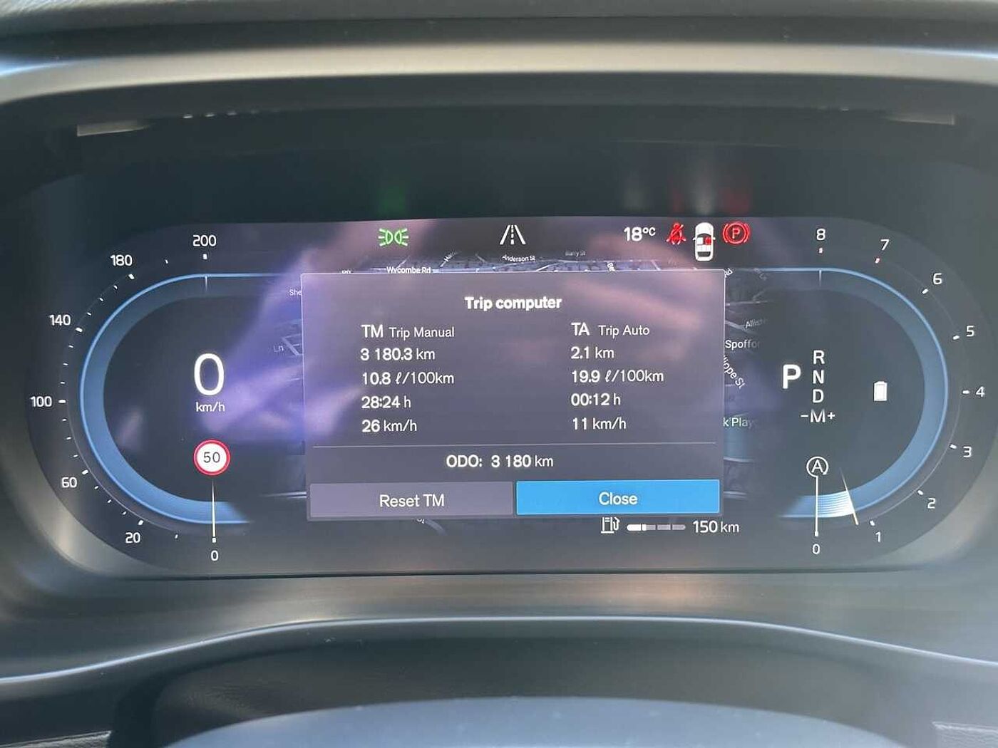 Volvo  XC40 Plus, B4 Mild hybrid, Petrol