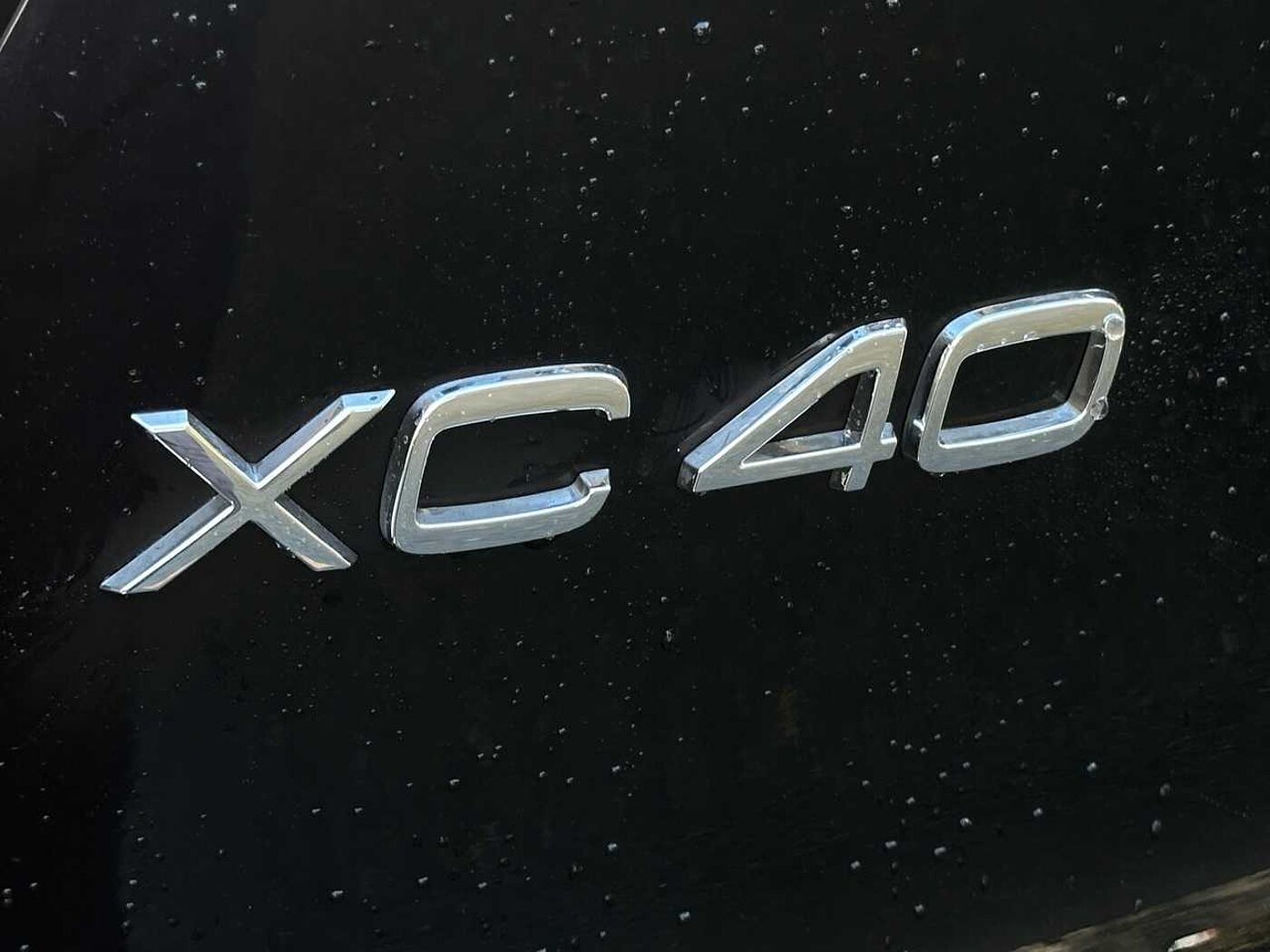 Volvo  XC40 Plus, B4 Mild hybrid, Petrol