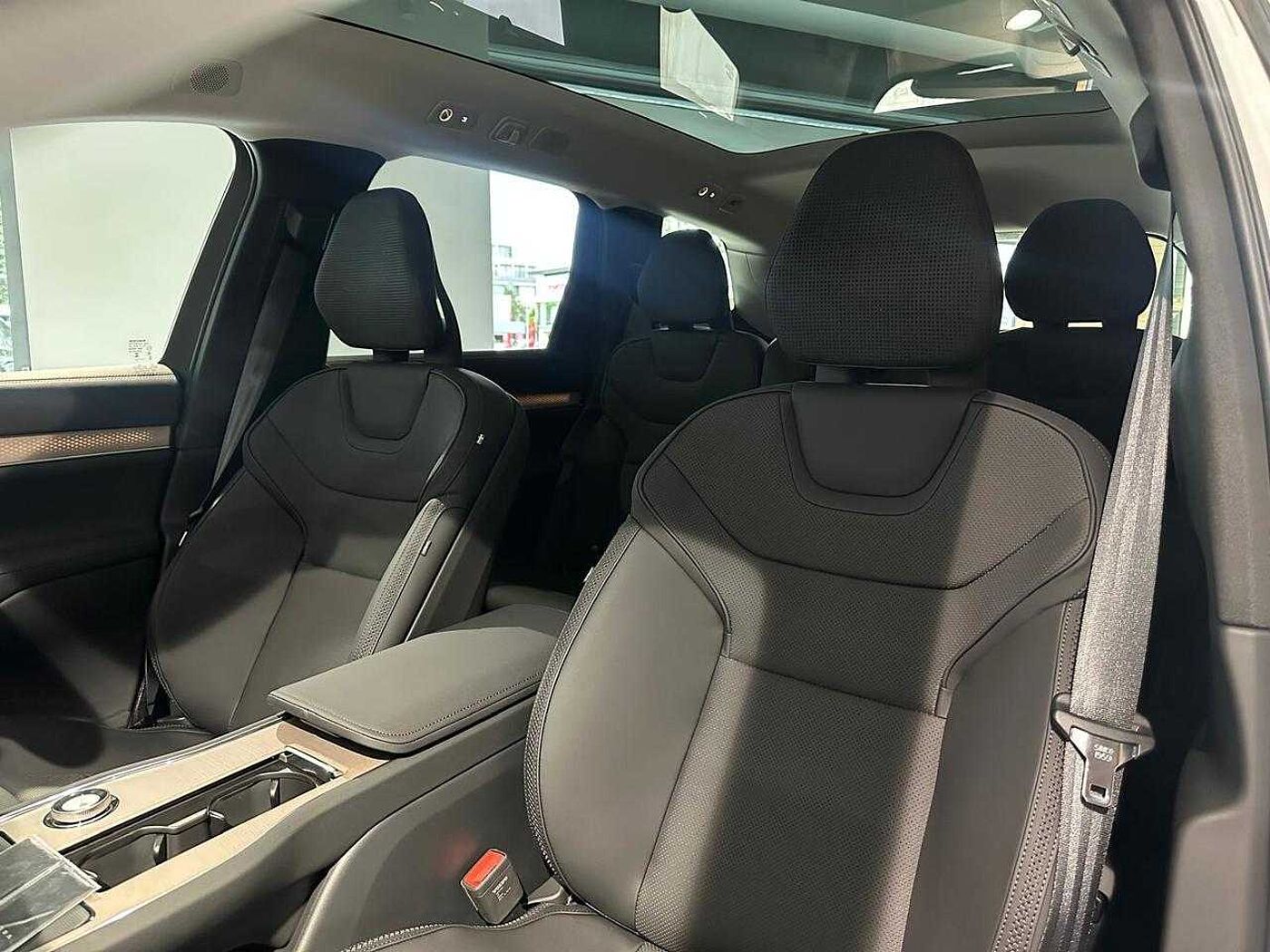 Volvo  EX90 Plus, Twin Motor, Electric, 7 Seats