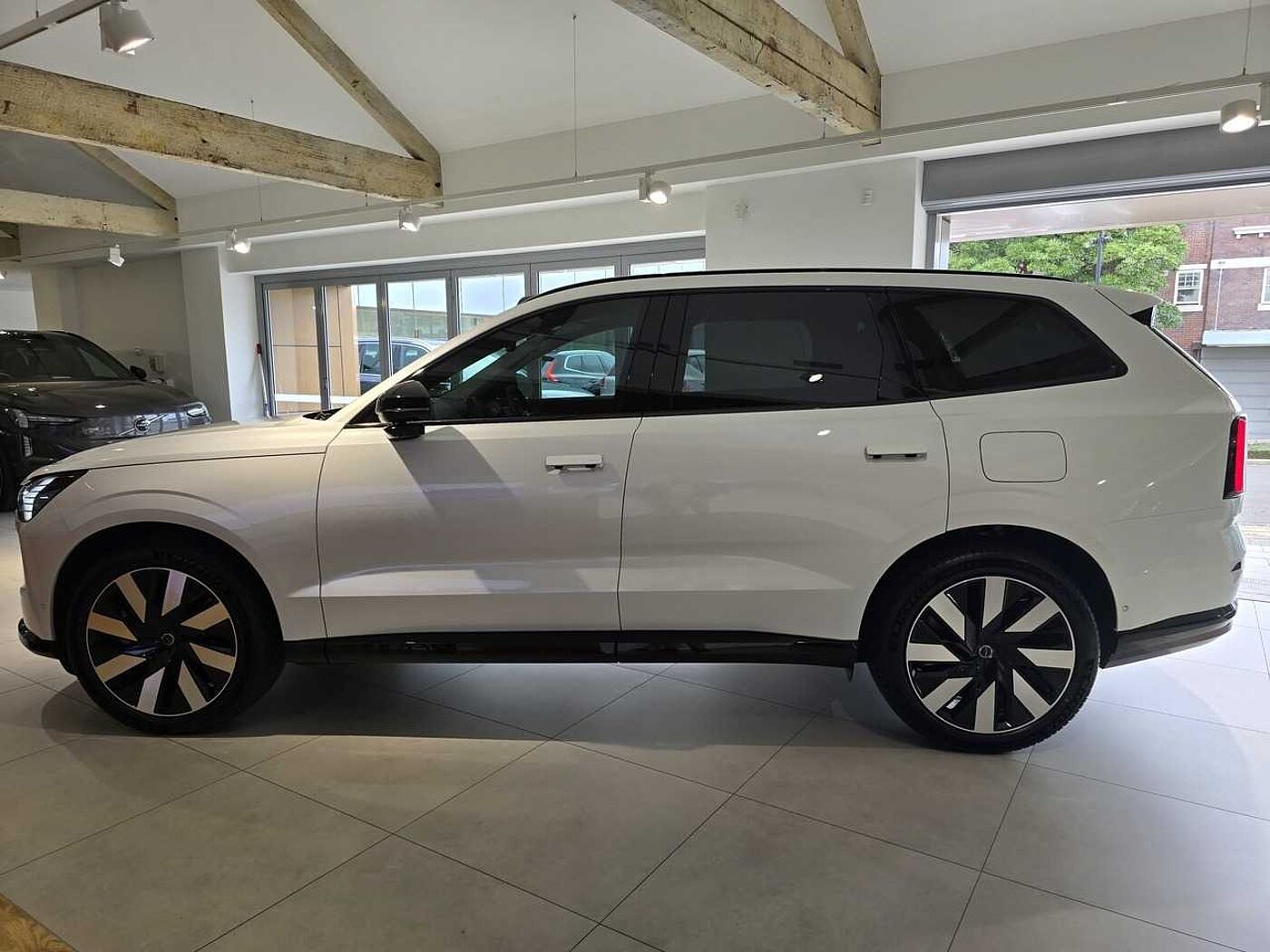 Volvo  EX90 Plus, Twin Motor, Electric, 7 Seats