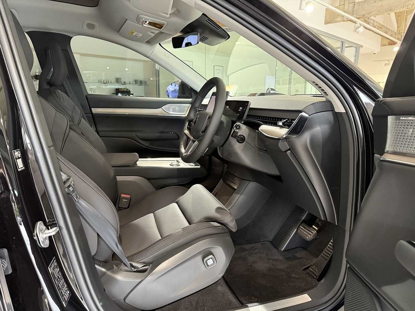 Volvo  EX90 Ultra, Twin Motor Performance, Electric, 7 Seats