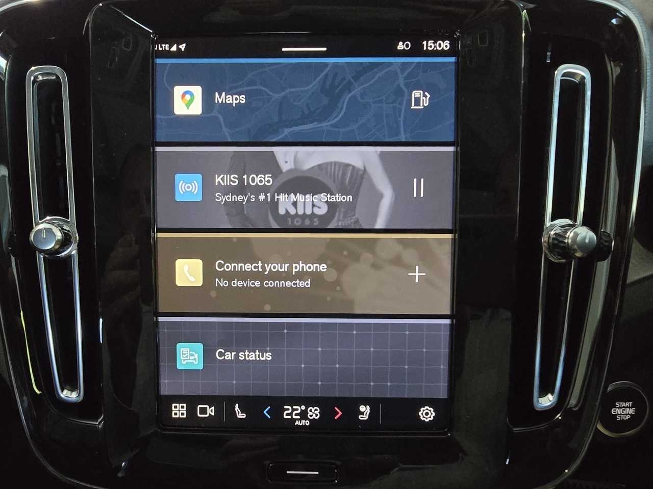 Volvo  XZ MY25 Ultra B4 AWD Bright