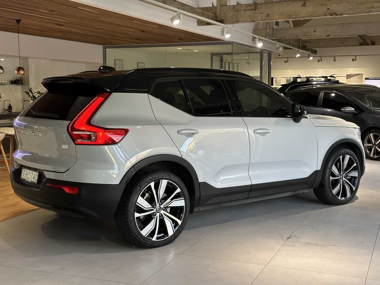 Volvo  XC40 Recharge Recharge Pro, Twin motor
