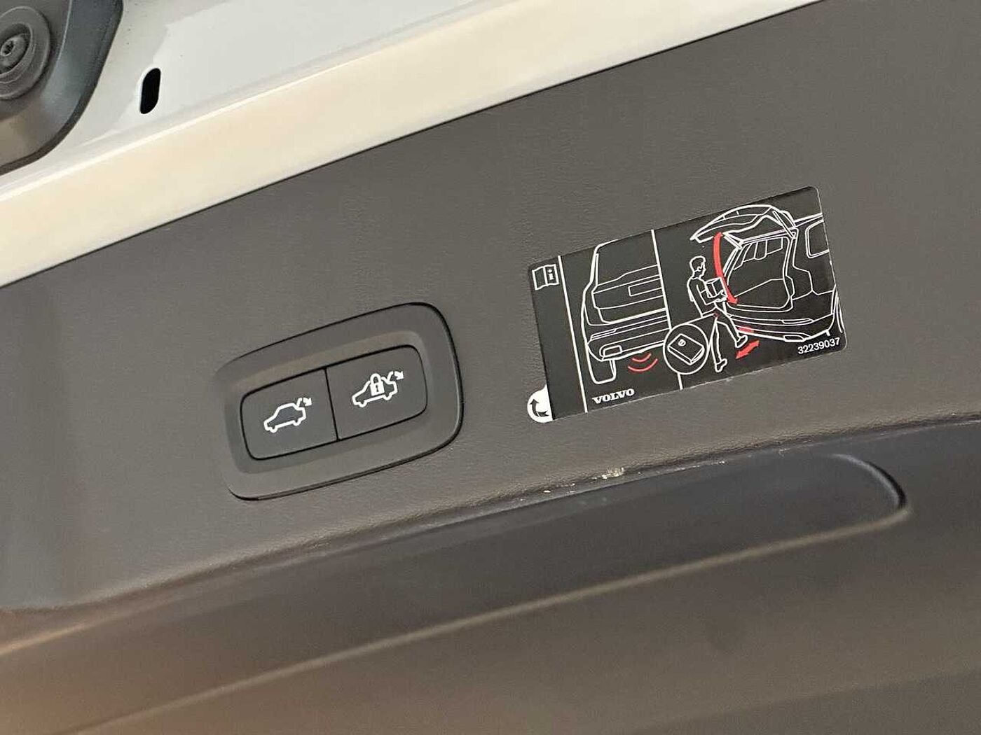 Volvo  XC40 Recharge Recharge Pro, Twin motor