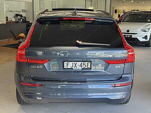 Volvo  XC60 Plus, B5 AWD Mild hybrid, Petrol