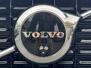 Volvo  XC90 Ultra, T8 AWD Plug-in hybrid, Electric/Petrol, Dark, 7 Seats