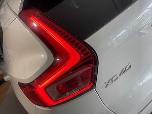 Volvo  XC40 Plus, B4 Mild hybrid, Petrol