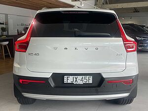 Volvo  XC40 Plus, B4 Mild hybrid, Petrol