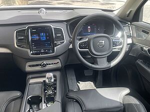 Volvo  XC90 Recharge Ultimate, T8 AWD Plug-in hybrid, Electric/Petrol, Dark, 7 Seats