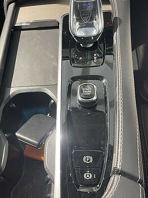 Volvo  XC90 Ultimate, B6 AWD Mild hybrid, Petrol, Bright, 7 Seats