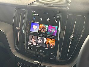 Volvo  XC60 Plus, B5 AWD Mild hybrid, Petrol