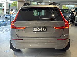 Volvo  XC60 Plus, B5 AWD Mild hybrid, Petrol