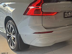 Volvo  XC60 Plus, B5 AWD Mild hybrid, Petrol