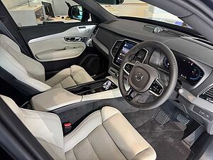 Volvo  XC90 Ultra, T8 AWD Plug-in hybrid, Electric/Petrol, Dark, 7 Seats