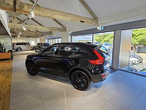 Volvo  XC40 Black Edition Ultra, B4 AWD Mild hybrid, Petrol