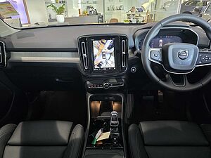 Volvo  XC40 Ultra, B4 AWD Mild hybrid, Petrol, Bright