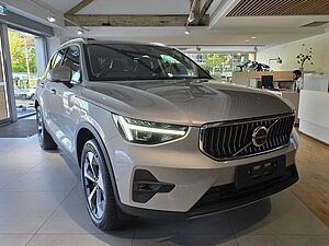 Volvo  XC40 Ultra, B4 AWD Mild hybrid, Petrol, Bright
