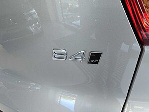 Volvo  XC40 Ultra, B4 AWD Mild hybrid, Petrol, Bright