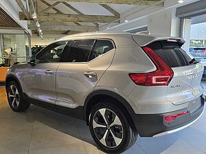 Volvo  XC40 Ultra, B4 AWD Mild hybrid, Petrol, Bright