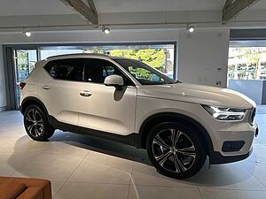 Volvo  XC40 Inscription, T4 Petrol AWD (140 kW)