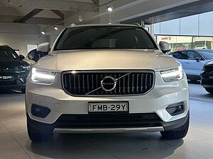 Volvo  XC40 Inscription, T4 Petrol AWD (140 kW)