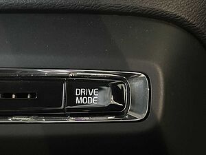 Volvo  XC40 Inscription, T4 Petrol AWD (140 kW)
