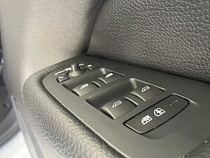 Volvo  XC60 T5 Inscription AWD