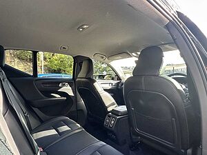 Volvo  XC40 Plus, B4 Mild hybrid, Petrol
