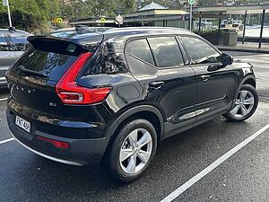 Volvo  XC40 Plus, B4 Mild hybrid, Petrol