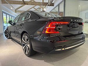 Volvo  Z Series MY25 Ultra B5 Geartronic AWD Bright