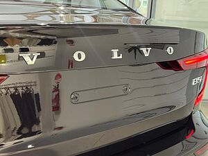 Volvo  Z Series MY25 Ultra B5 Geartronic AWD Bright