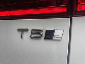 Volvo  UZ MY21 T5 AWD Inscription