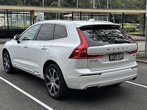 Volvo  UZ MY21 T5 AWD Inscription