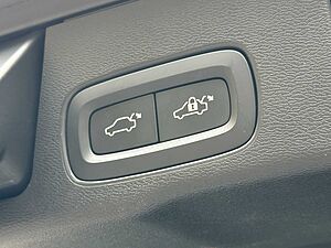 Volvo  UZ MY21 T5 AWD Inscription