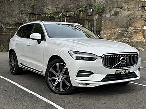 Volvo  UZ MY21 T5 AWD Inscription