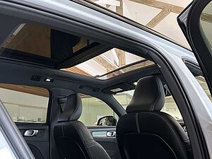 Volvo  XC40 Recharge Recharge Pro, Twin motor