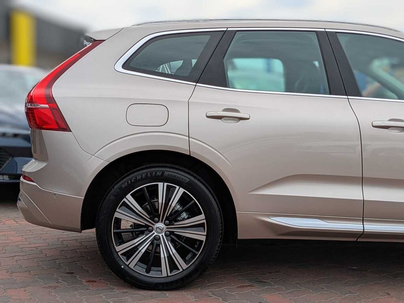 Volvo  XC60 Ultimate, B5 Mild Hybrid, Petrol, Bright