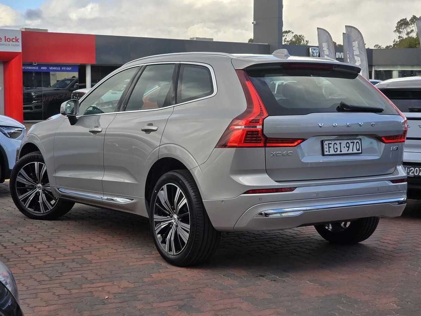 Volvo  XC60 Ultimate, B5 Mild Hybrid, Petrol, Bright