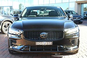 Volvo  S60 Recharge Black Edition Ultimate, T8 AWD Plug-in hybrid, Electric/Petrol